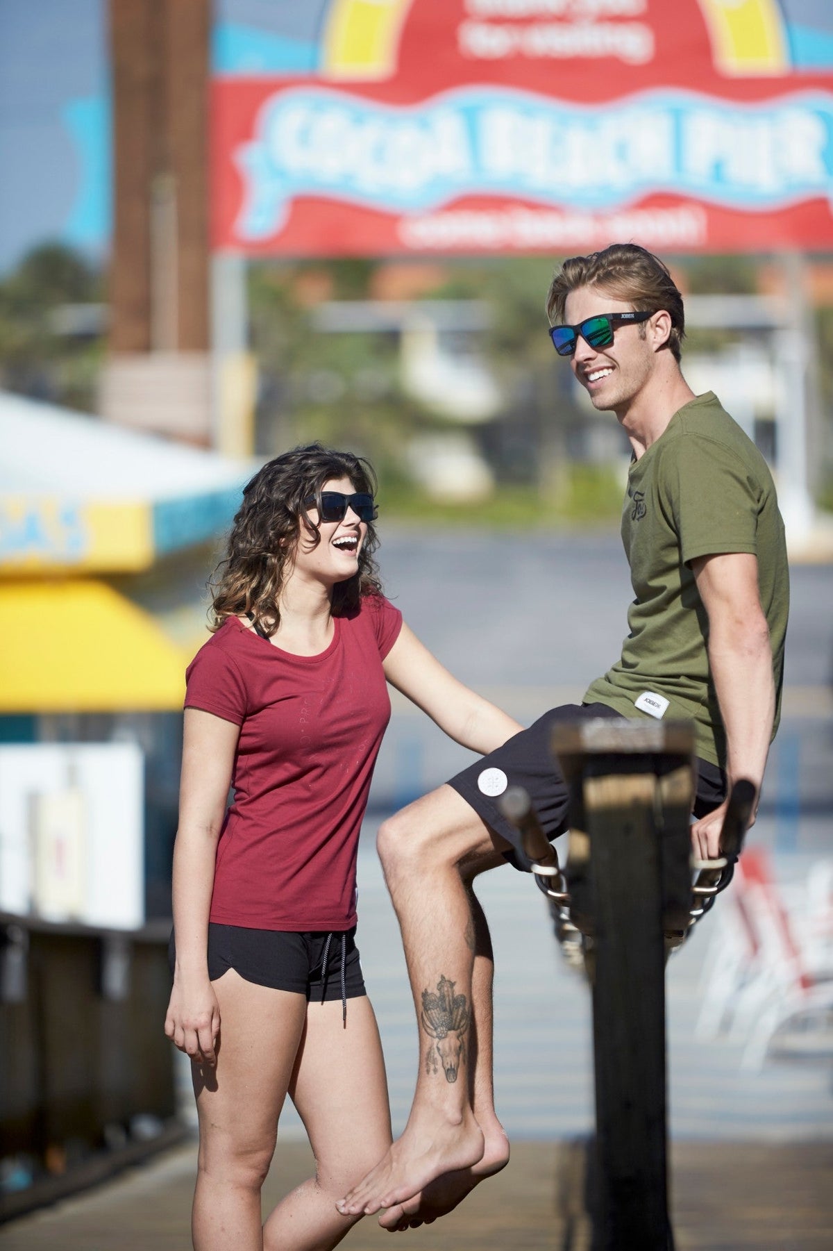 JOBE Dim Floatable Sonnenbrille Schwarz-Smoke – zweite Produktansicht