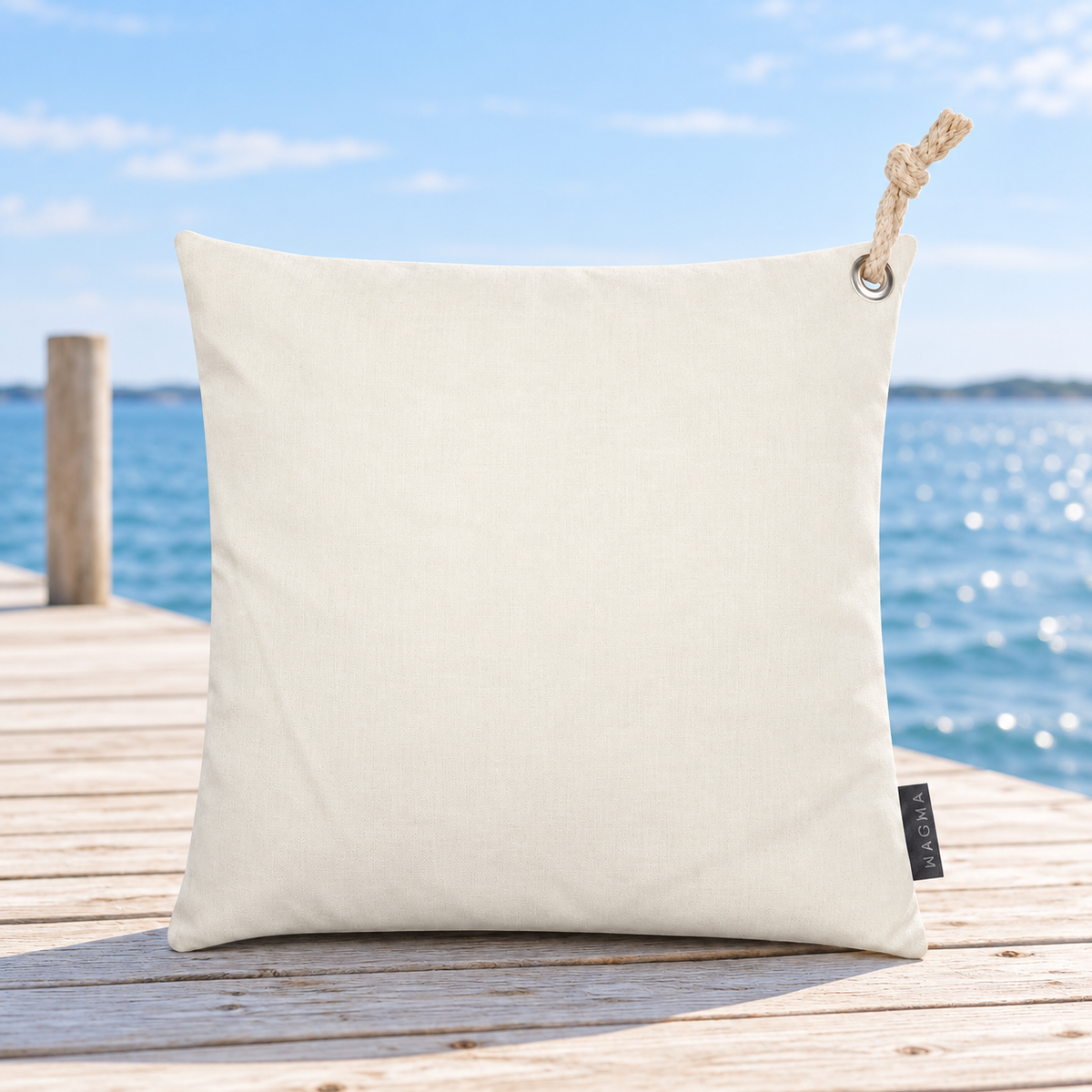 Wasserabweisendes Bootskissen creme mit Kordel 40 x 40 cm